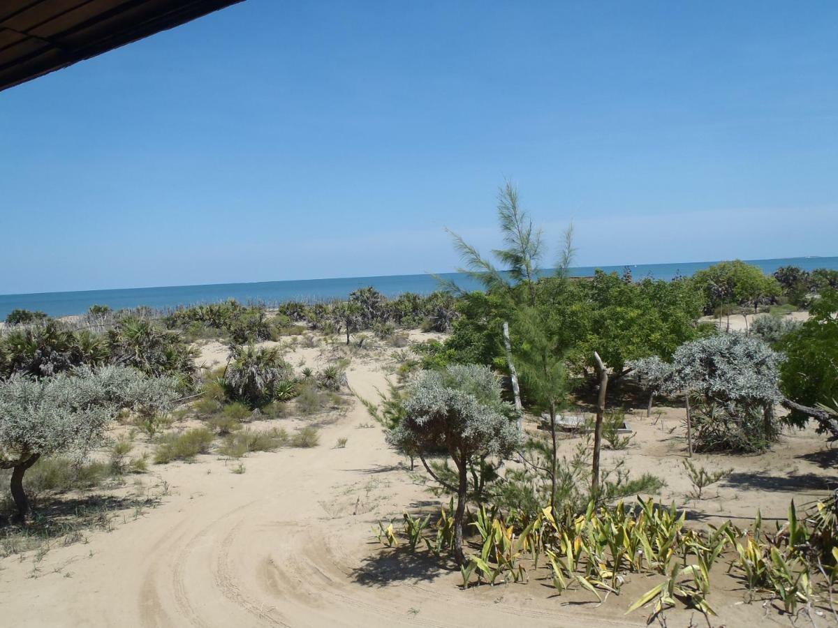Chez Laurette Morombe Bagian luar foto